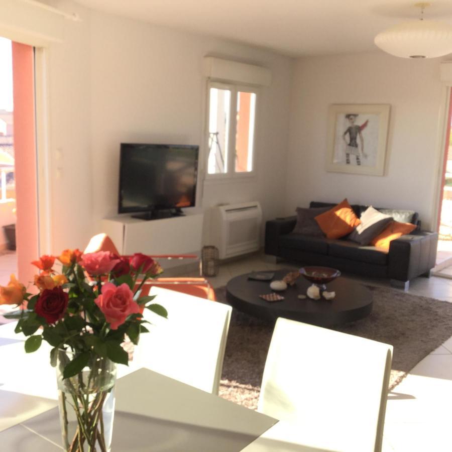 Sea View Apartment Marseillan  Exteriör bild